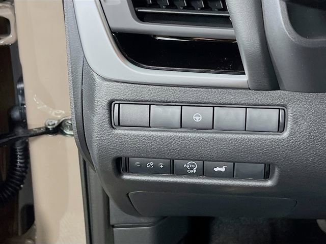 New 2026 Nissan Rogue SV image 9