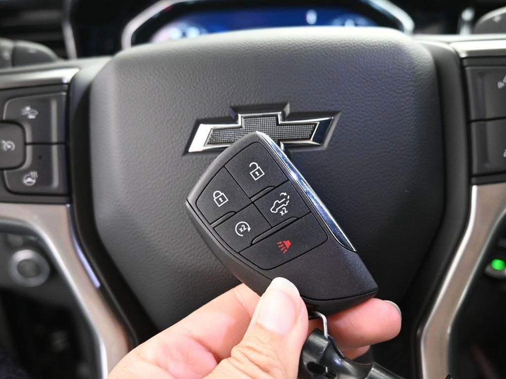 New 2025 Chevrolet Silverado 1500 RST image 36