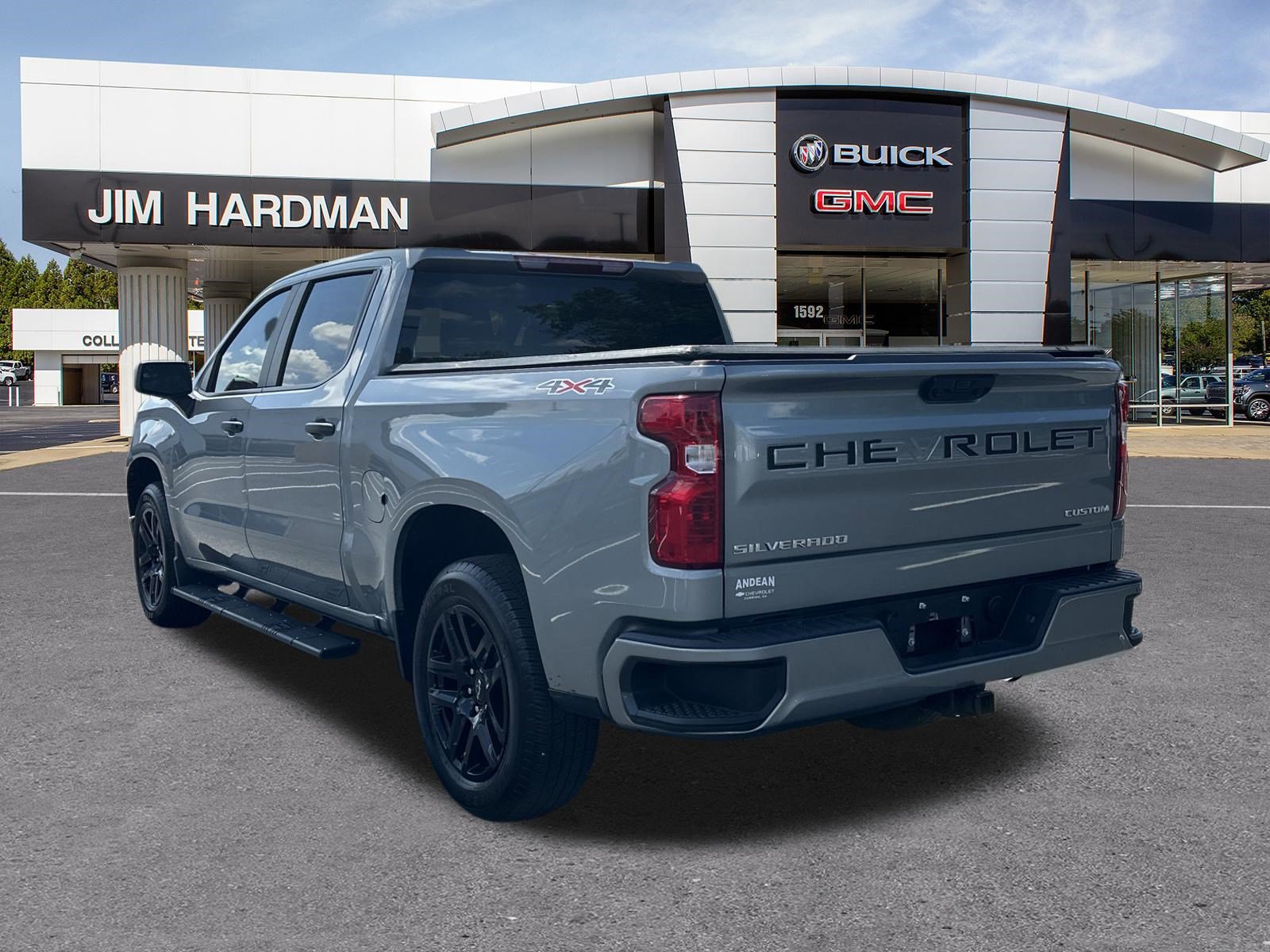 Used 2025 Chevrolet Silverado 1500 Custom w/ LPO, Dark Essentials Package AWD/4WD image 5
