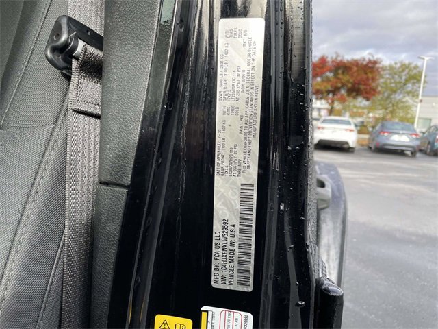 Used 2020 Jeep Wrangler Unlimited Rubicon image 32