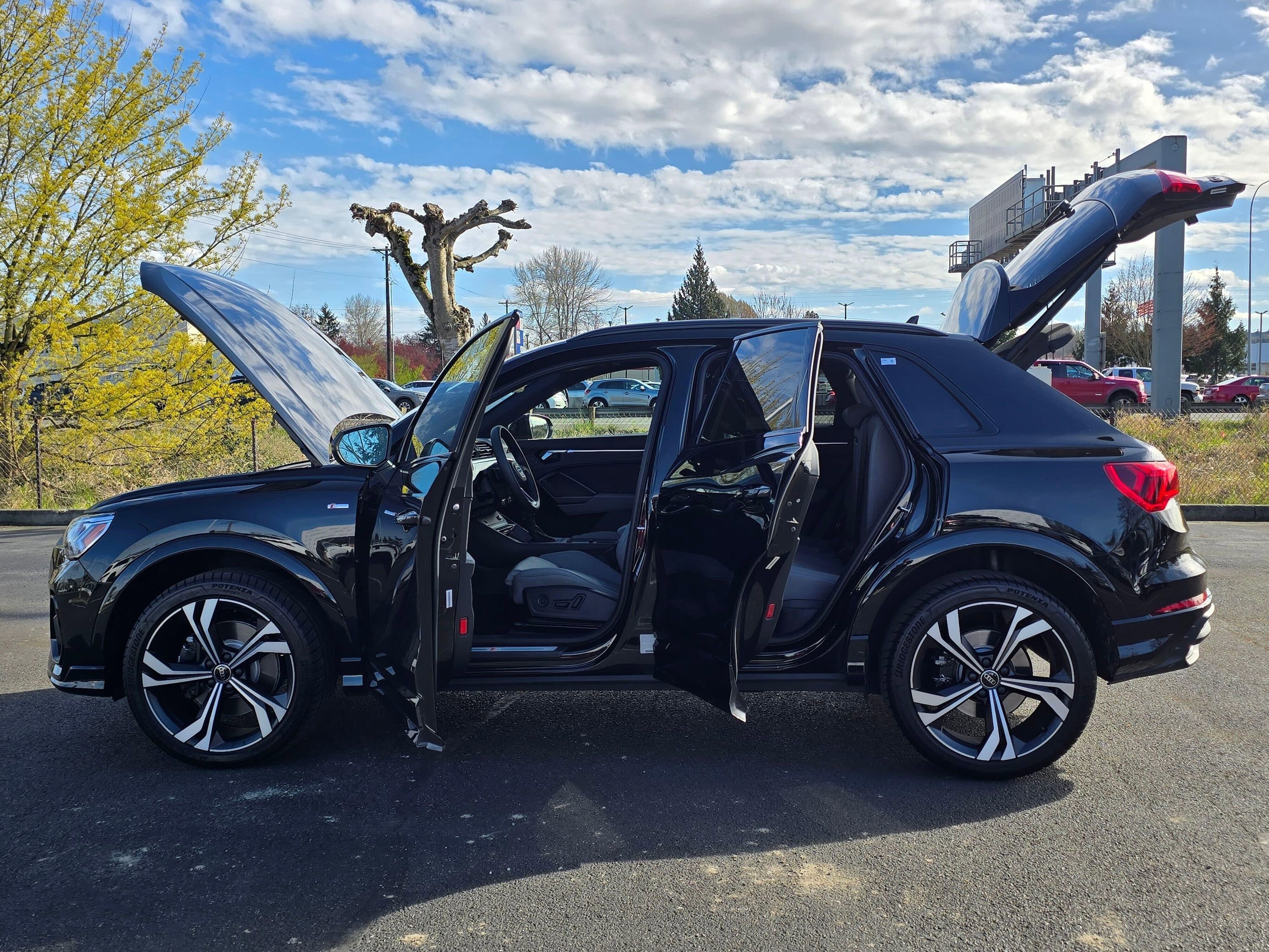 Used 2024 Audi Q3 2.0T Premium Plus image 12