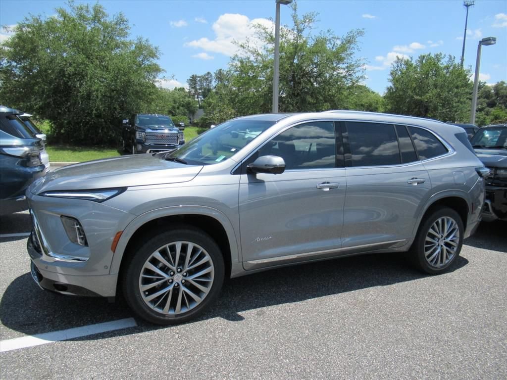 New 2026 Buick Enclave Avenir w/ Super Cruise Package FWD image 3