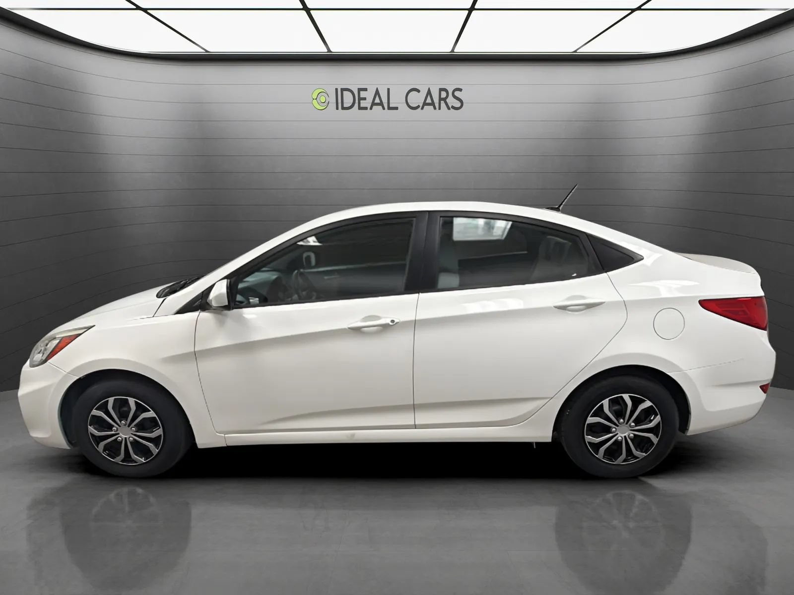 Used 2016 Hyundai Accent SE FWD image 8