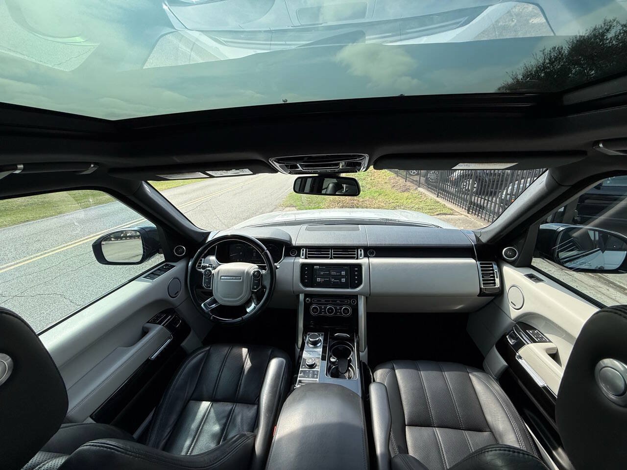 Used 2016 Land Rover Range Rover HSE AWD/4WD image 27