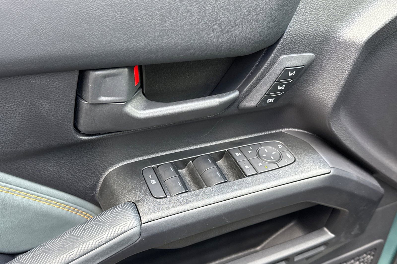 Certified 2025 Toyota 4Runner Trailhunter image 12