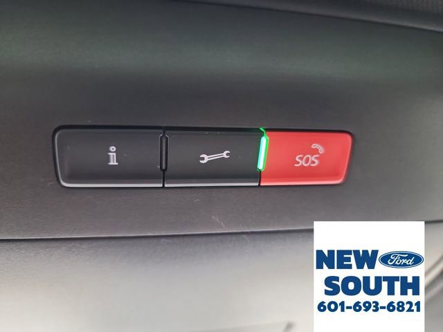 Used 2020 Volkswagen Atlas Cross Sport SEL Premium image 31