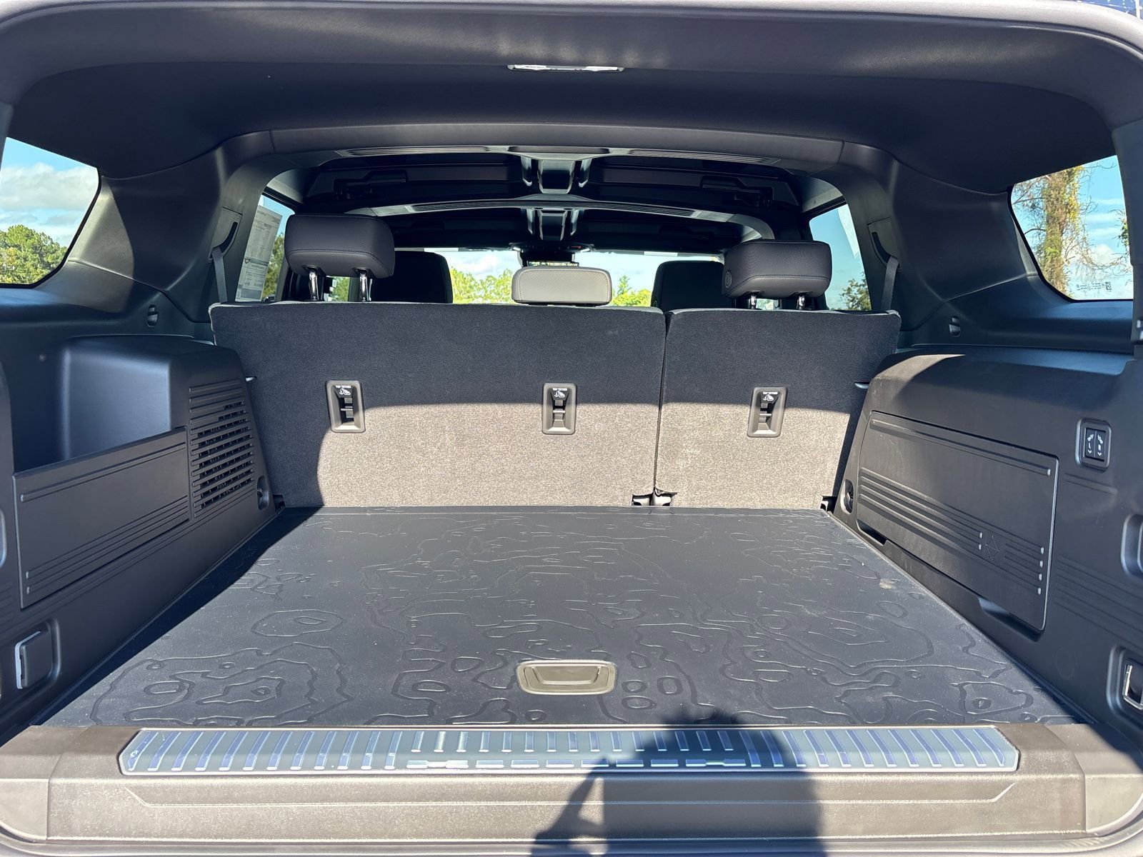 New 2026 GMC Hummer EV SUV image 35