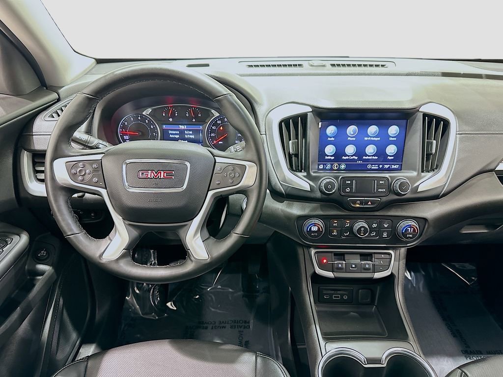 Used 2024 GMC Terrain SLT image 23