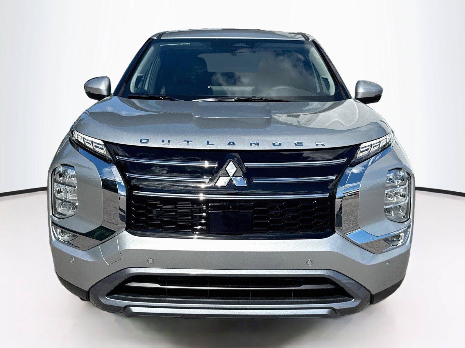 New 2026 Mitsubishi Outlander SE FWD image 8