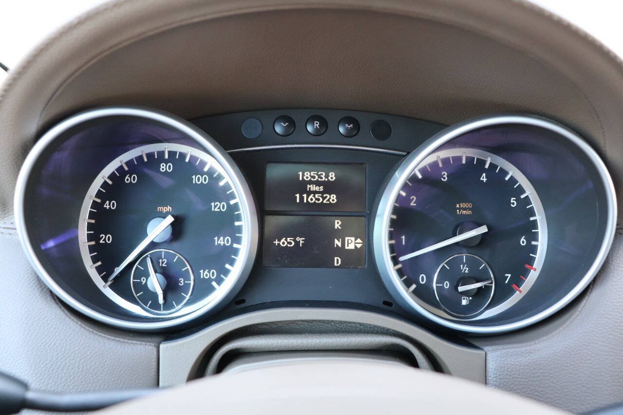 Used 2012 Mercedes-Benz GL 450 4MATIC image 22