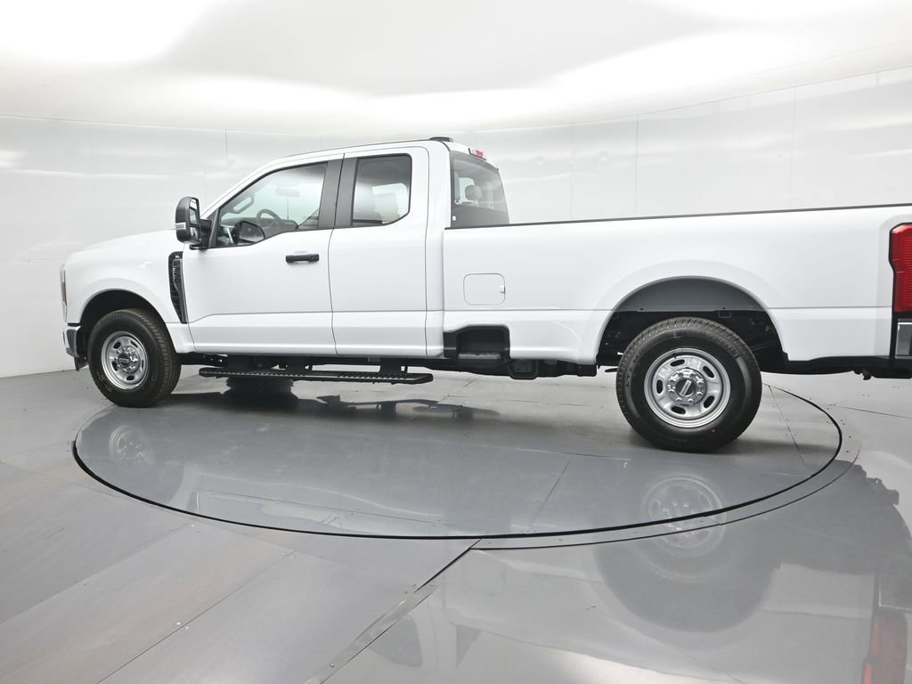 New 2026 Ford F350 XL w/ XL Chrome Package image 6