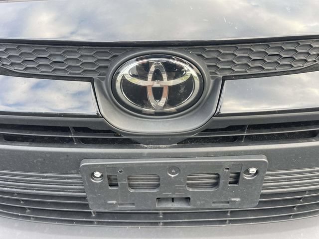 Used 2025 Toyota Corolla LE FWD image 5