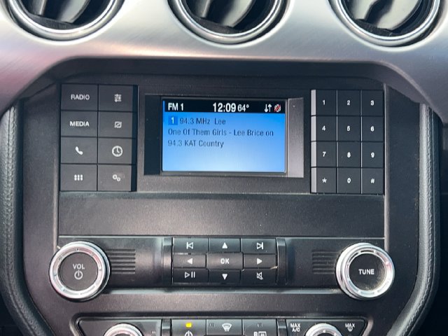 Used 2023 Ford Mustang GT RWD image 19