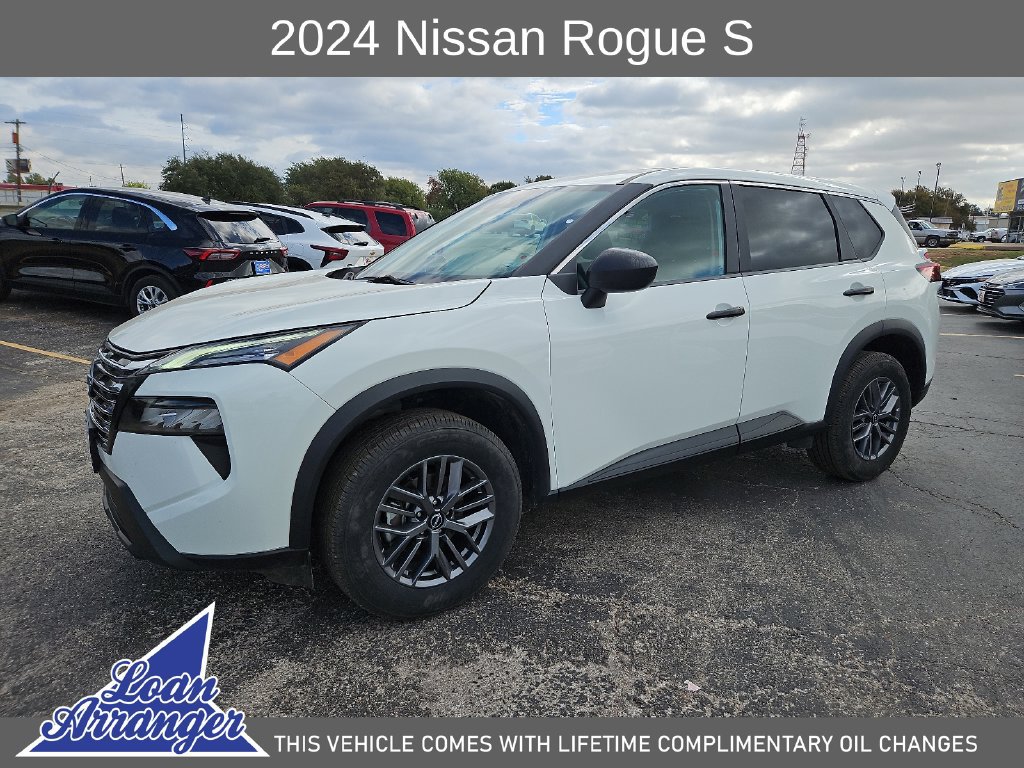 Used 2024 Nissan Rogue S FWD image 5