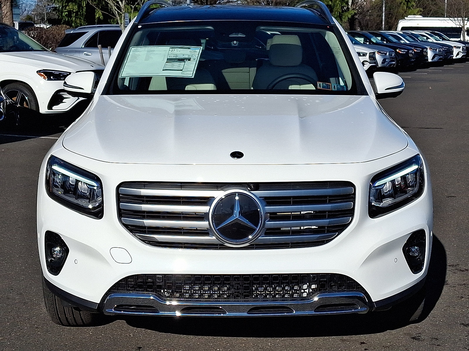 New 2026 Mercedes-Benz GLB 250 4MATIC image 2