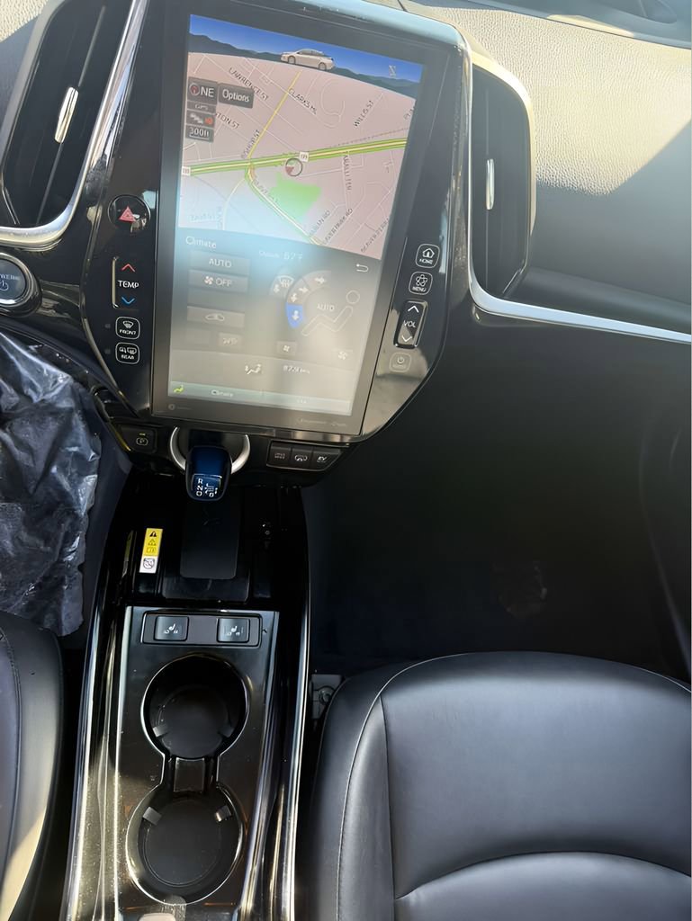 Used 2021 Toyota Prius Prime XLE FWD image 13