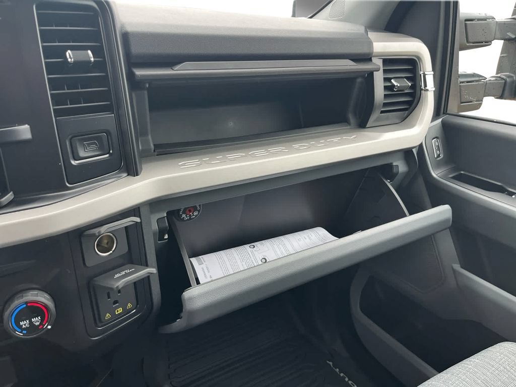 New 2026 Ford F350 XLT w/ 360-Degree Camera Package AWD/4WD image 22