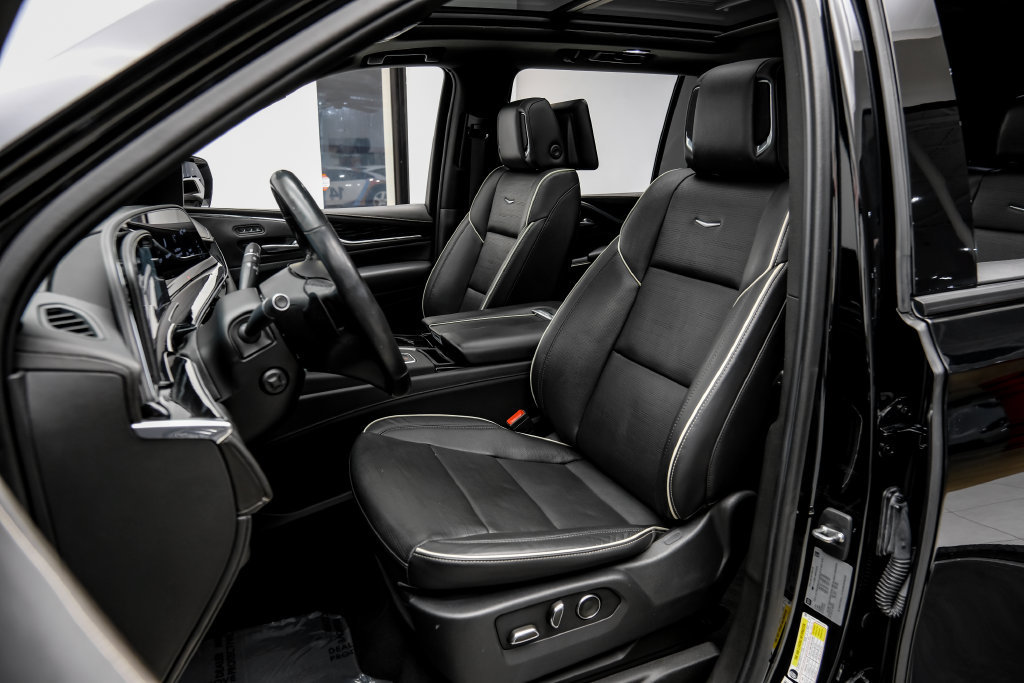 Used 2021 Cadillac Escalade ESV Sport AWD/4WD image 48