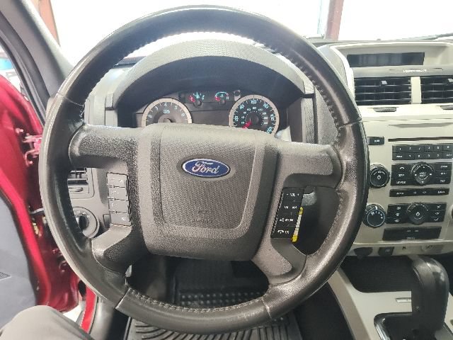 Used 2011 Ford Escape XLT w/ 202A Rapid Spec Order Code AWD/4WD image 24