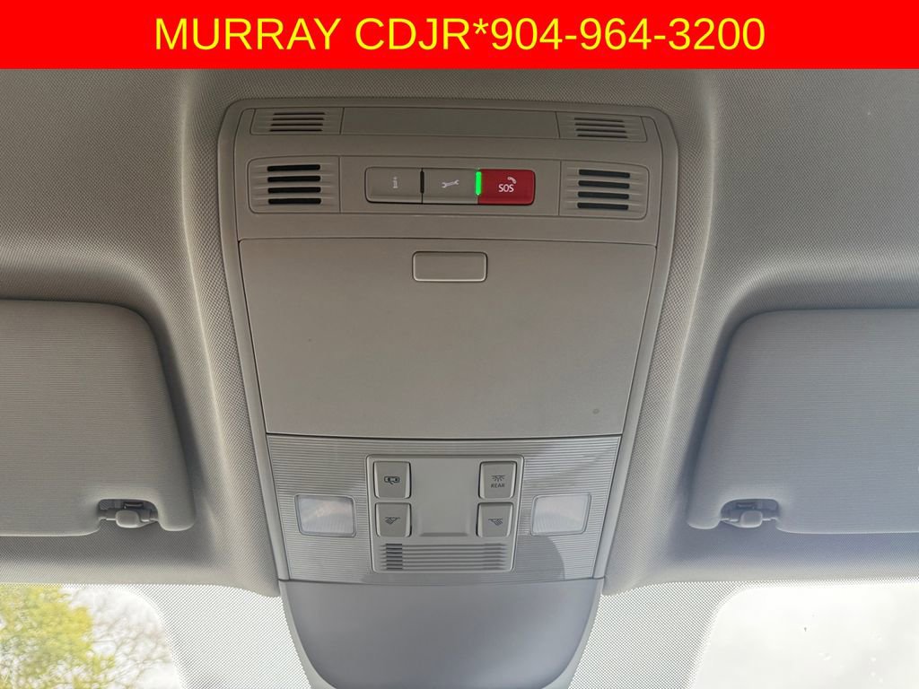 Used 2024 Volkswagen Taos SE image 26