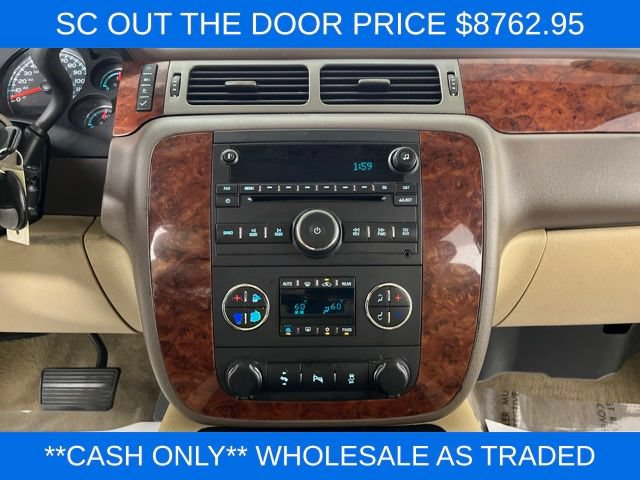 Used 2013 Chevrolet Suburban LT w/ Luxury Package RWD image 21