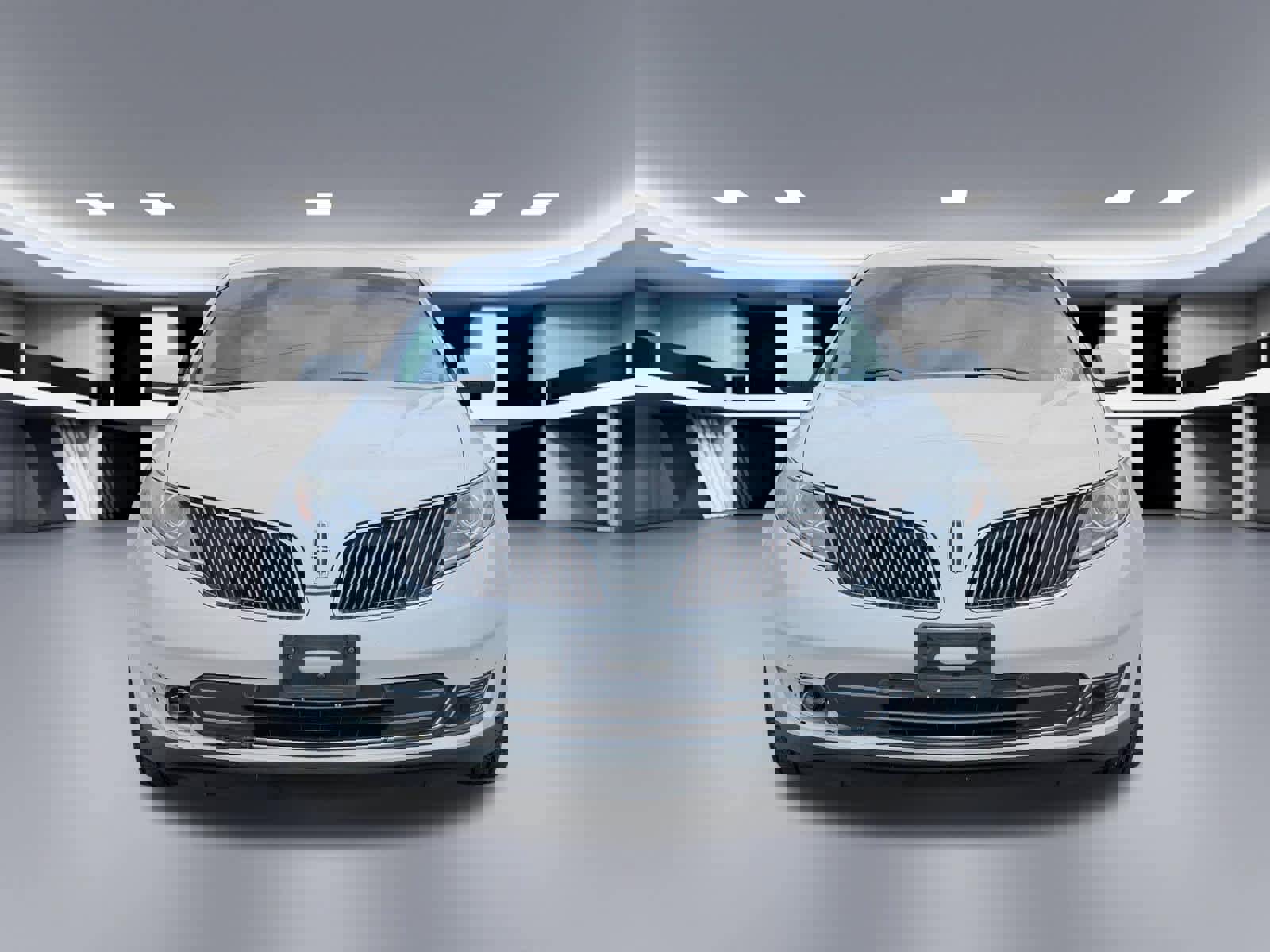 Used 2015 Lincoln MKS AWD image 8