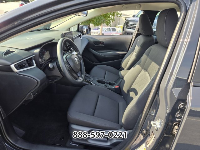 Used 2025 Toyota Corolla LE FWD image 10
