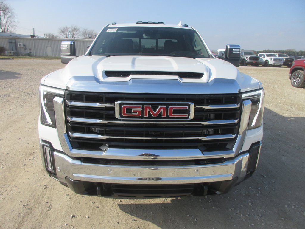 New 2026 GMC Sierra 3500 SLT w/ SLT Premium Package image 9