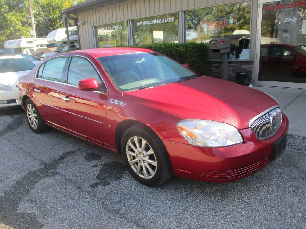 Used 2009 Buick Lucerne CXL w/ Driver Confidence Package FWD image 2