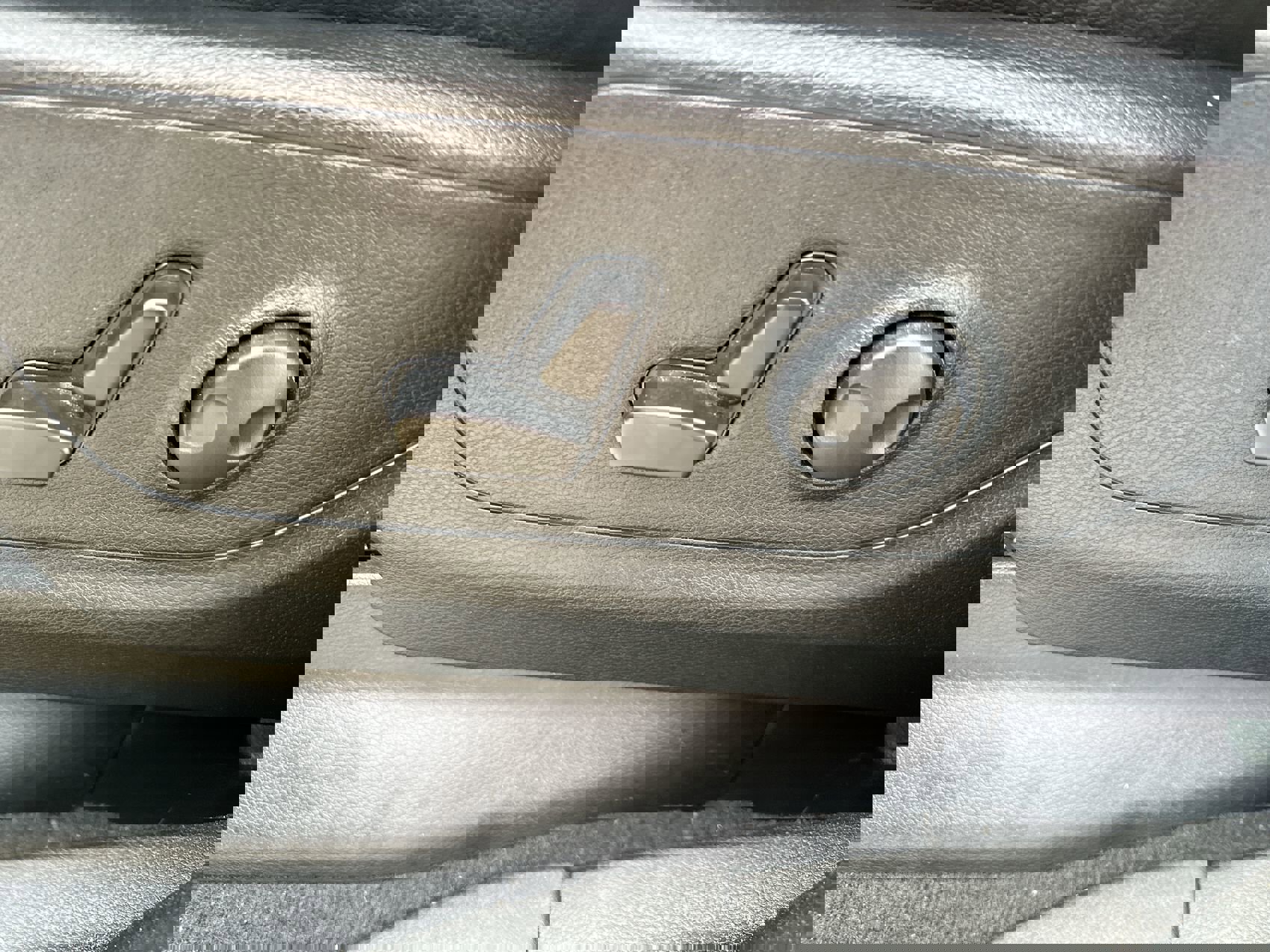 Used 2025 RAM 1500 Lone Star image 12