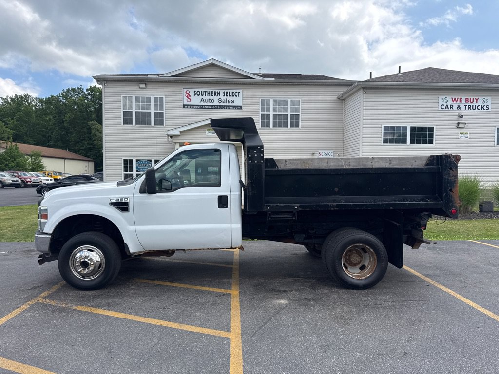Used 2008 Ford F350 4x4 Regular Cab DRW Super Duty image 1