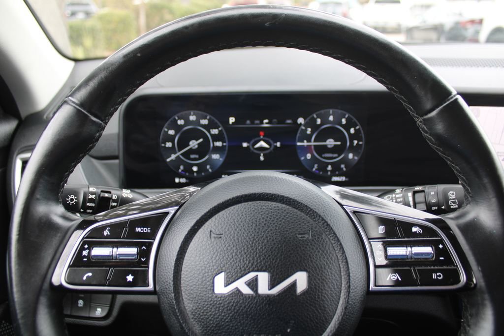 Certified 2024 Kia Seltos EX image 26