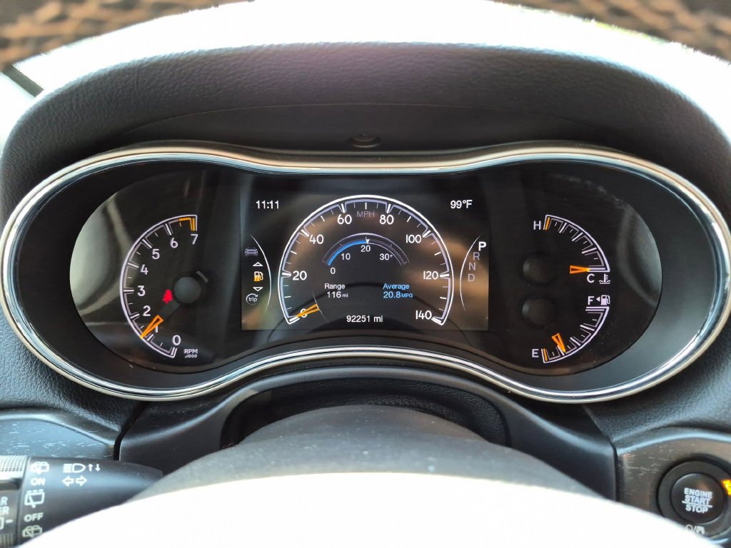 Used 2017 Jeep Grand Cherokee Limited w/ Luxury Group II AWD/4WD image 14