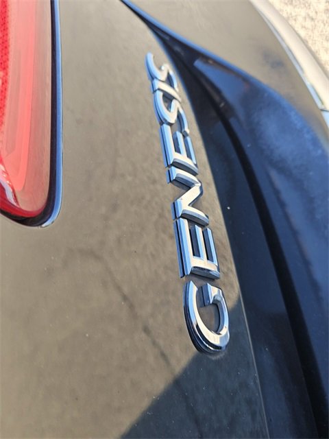 Used 2013 Hyundai Genesis 3.8 image 11