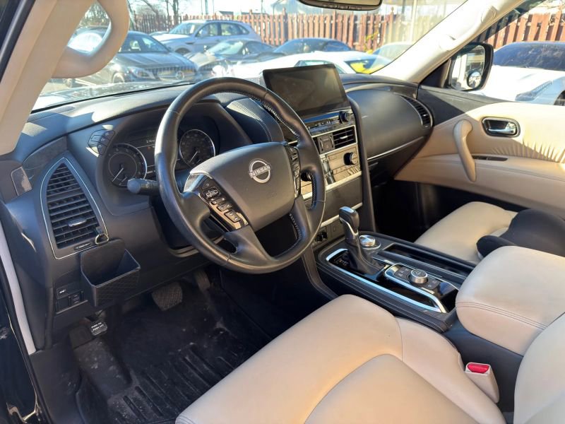 Used 2021 Nissan Armada SV w/ SV Appearance Package image 9