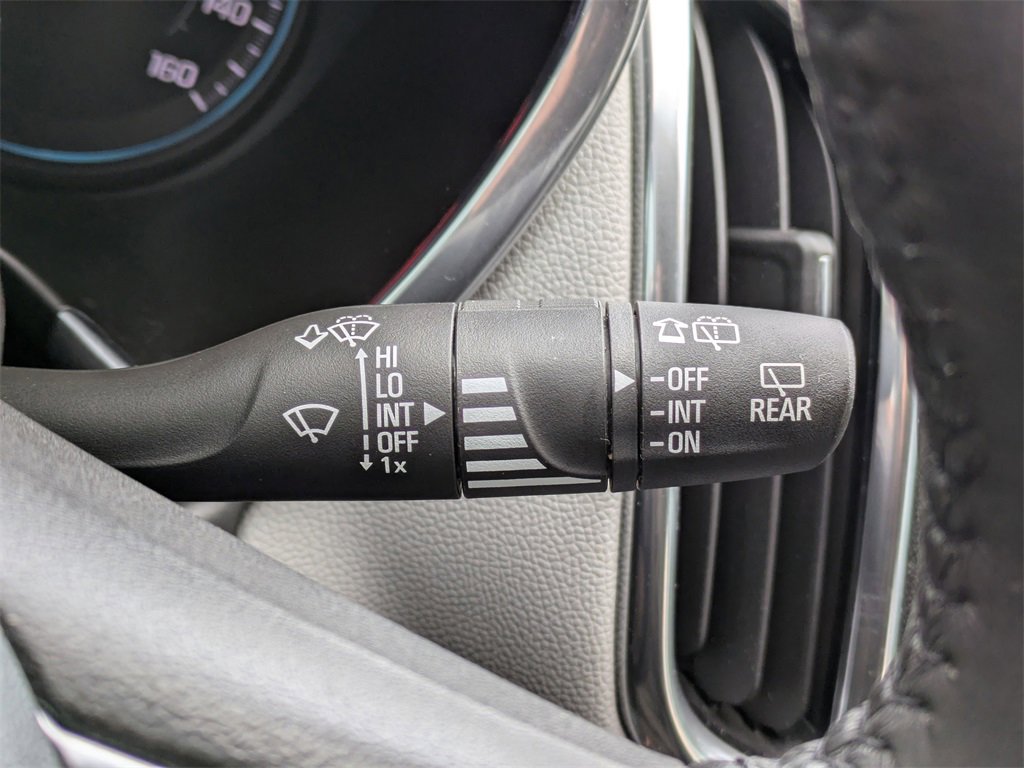 Used 2019 Chevrolet Equinox LT image 35