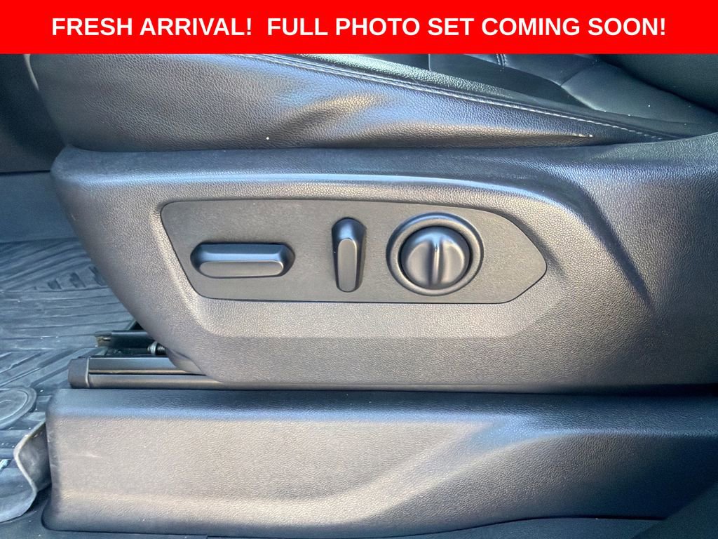 Used 2019 Chevrolet Silverado 1500 LT Trail Boss image 27