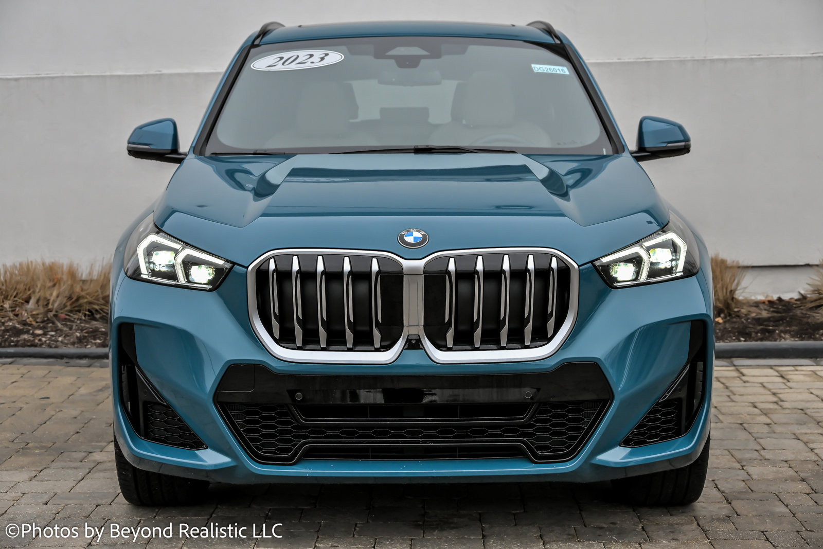 Used 2023 BMW X1 xDrive28i w/ Premium Package image 2