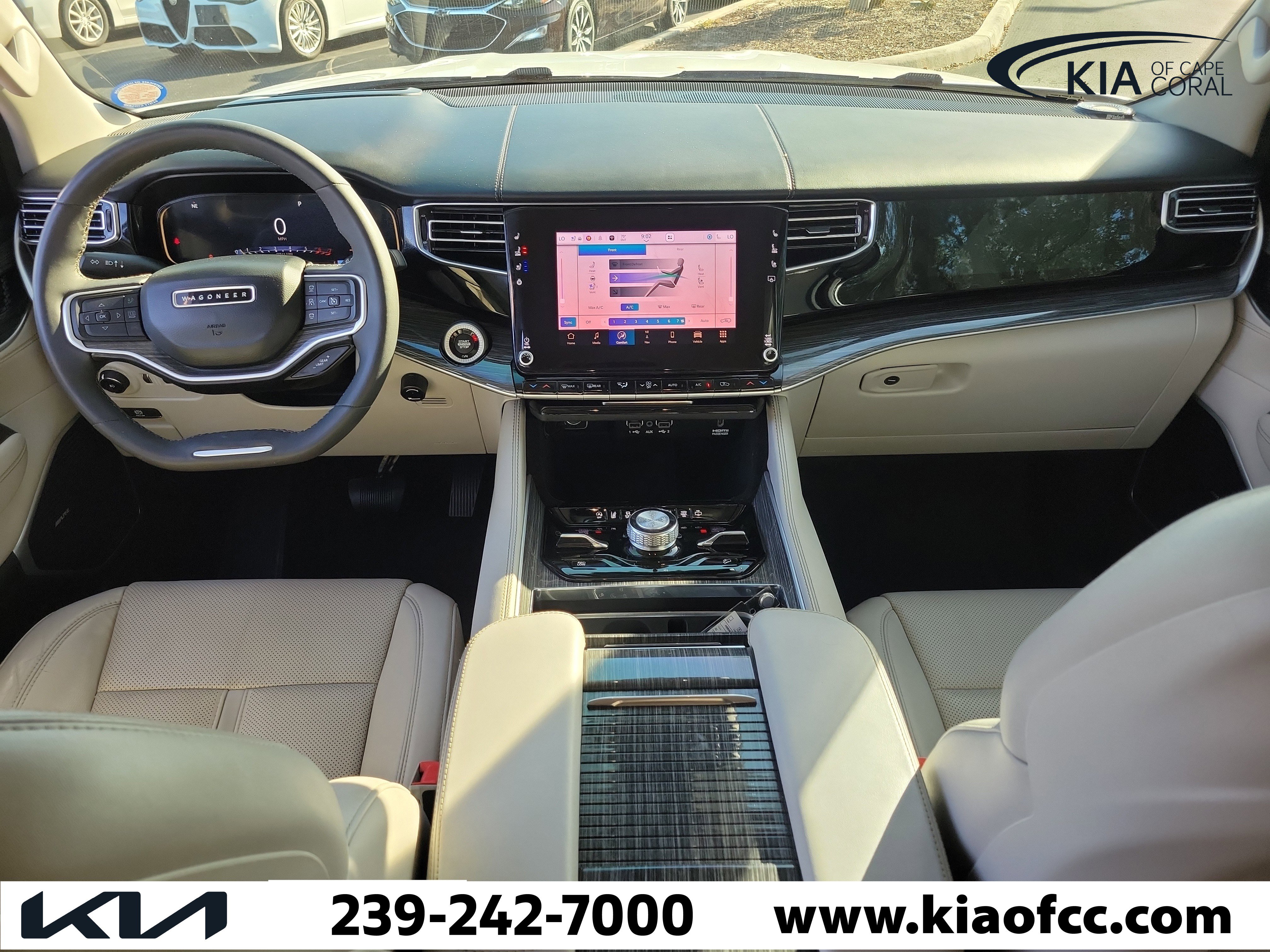 Used 2022 Jeep Wagoneer Series III w/ Flexible Seating Group image 20