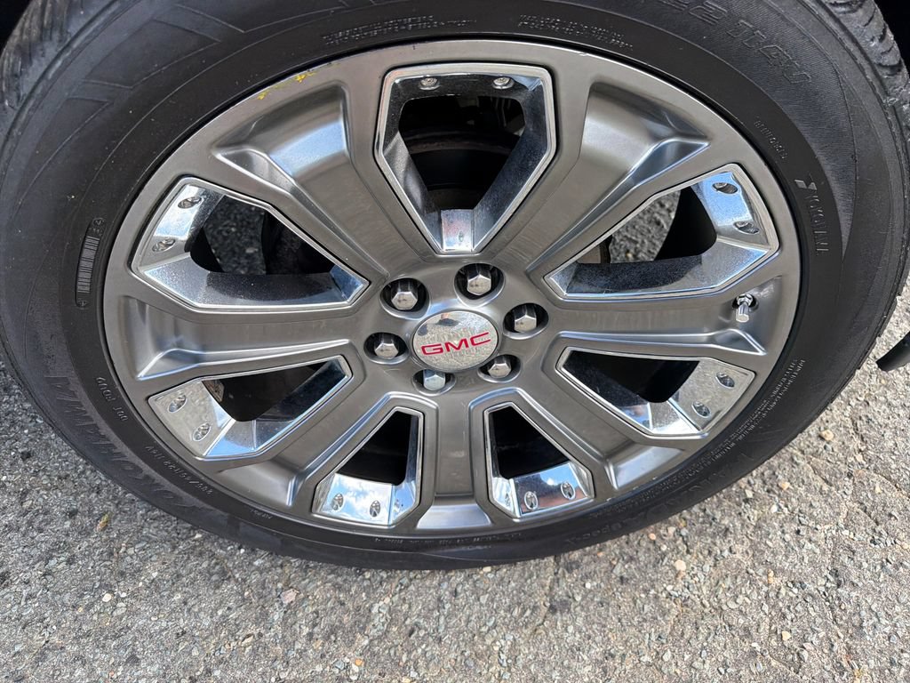 Used 2018 GMC Sierra 1500 SLT AWD/4WD image 22