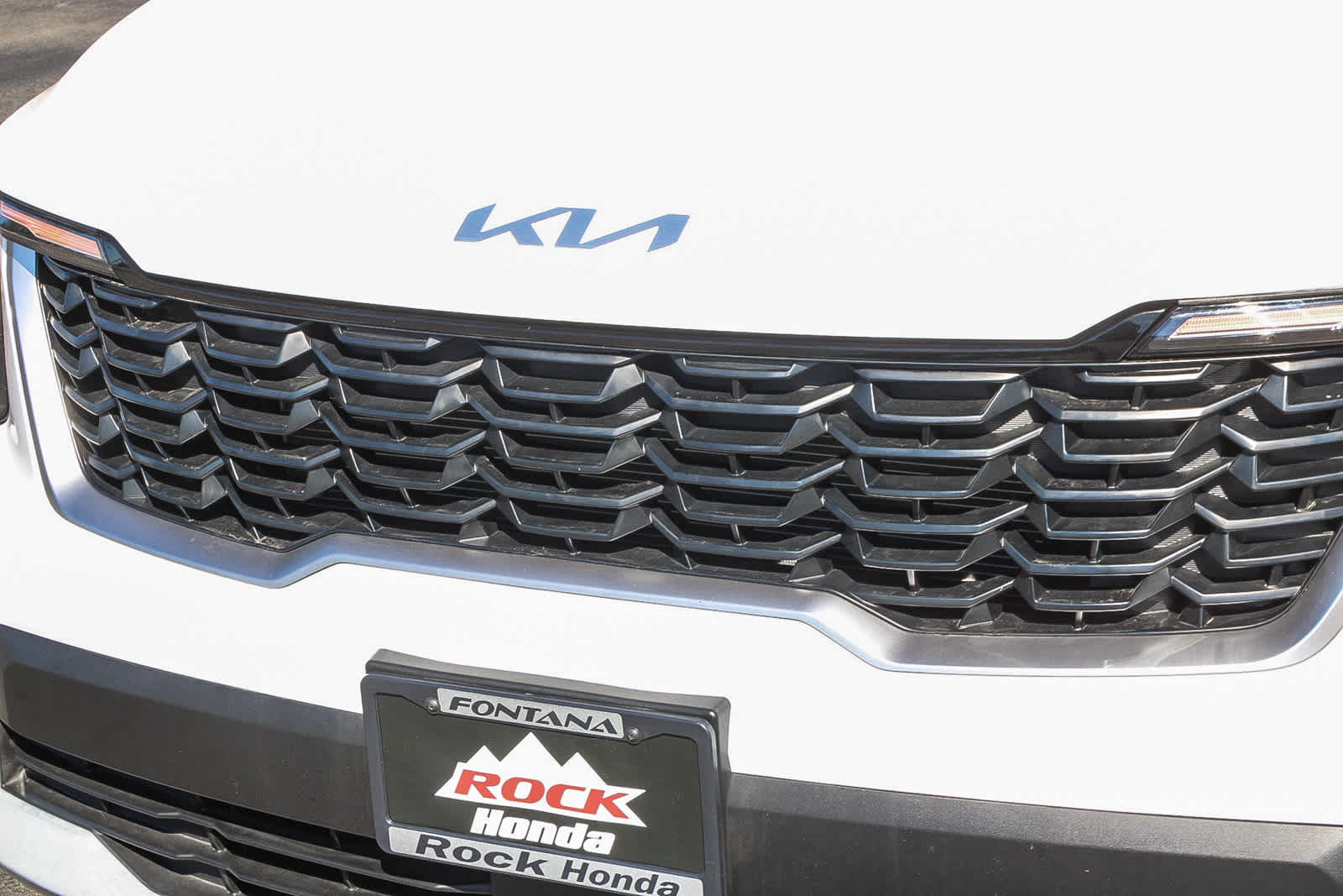 Used 2026 Kia Sorento LX FWD image 11