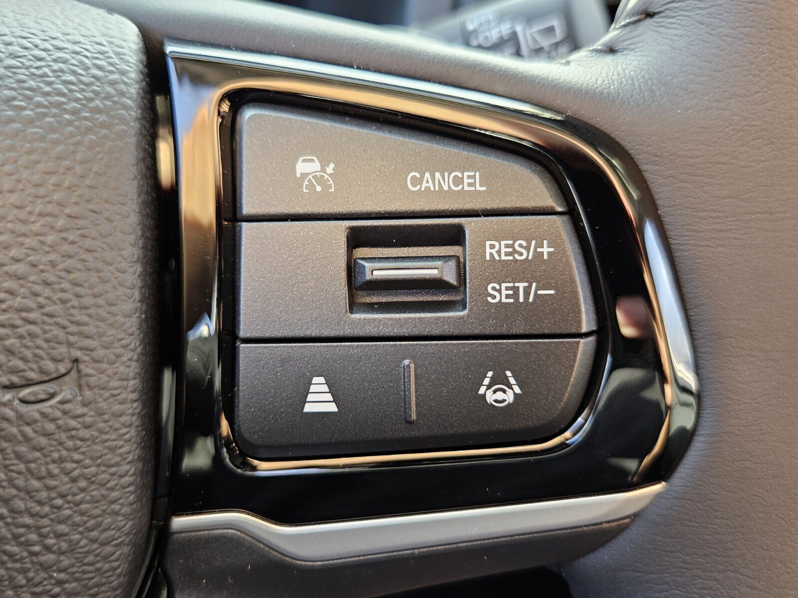 New 2026 Honda Odyssey Touring image 32