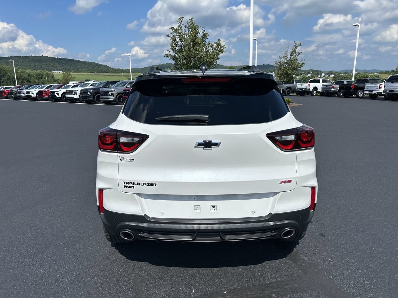 New 2026 Chevrolet TrailBlazer RS w/ Convenience Package AWD/4WD image 6