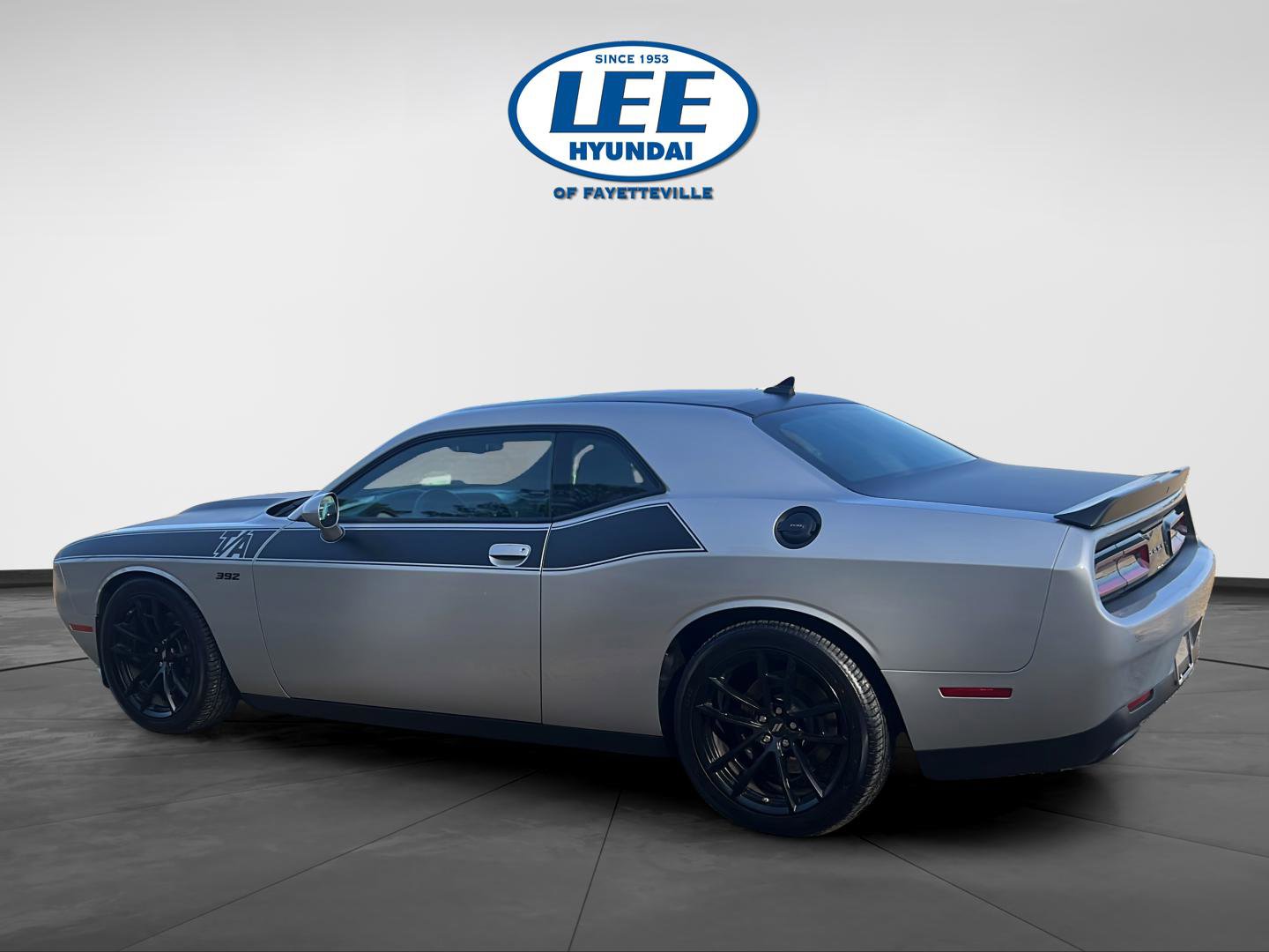 Used 2023 Dodge Challenger R/T Scat Pack w/ T/A Package image 4