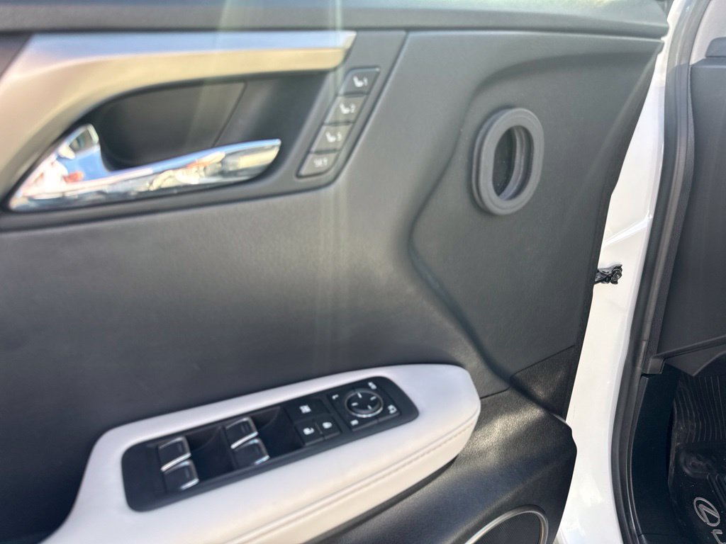 Used 2020 Lexus RX 450h AWD w/ Premium Package image 13