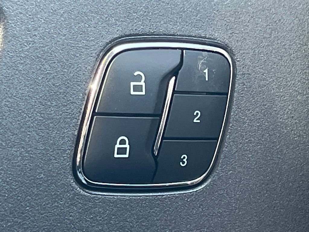 New 2025 Ford Bronco Sport Outer Banks w/ Topo Graphic Package image 28