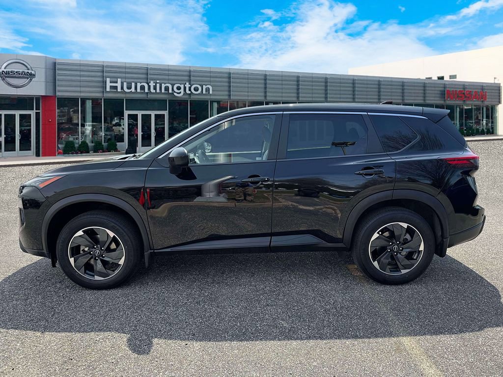 Certified 2025 Nissan Rogue SV image 5