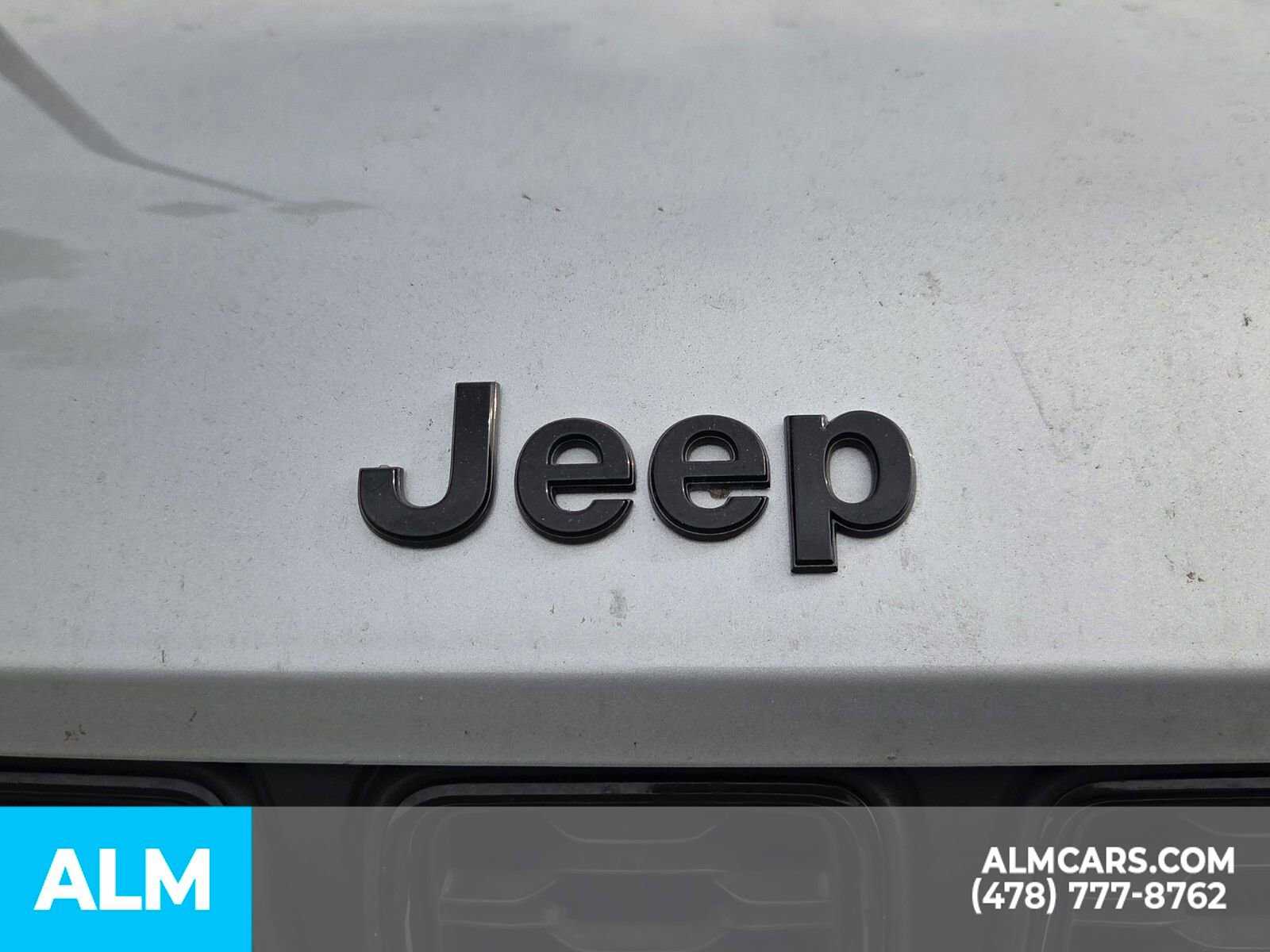 Used 2025 Jeep Grand Cherokee Altitude image 21