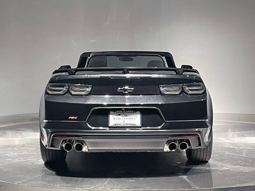 Used 2024 Chevrolet Camaro LT RWD image 7