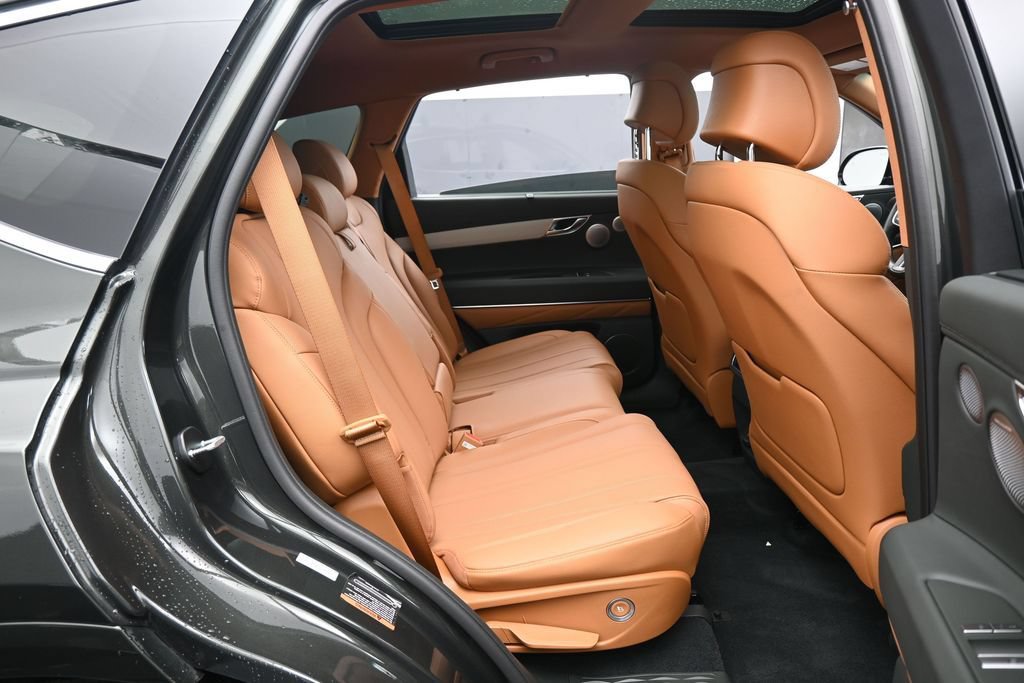 Used 2025 Genesis GV80 2.5T Advanced AWD/4WD image 54